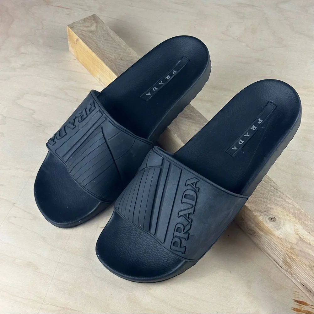 Prada slides